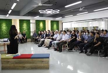 GA黄金甲公司新财年第一季度员工大会圆满举行
